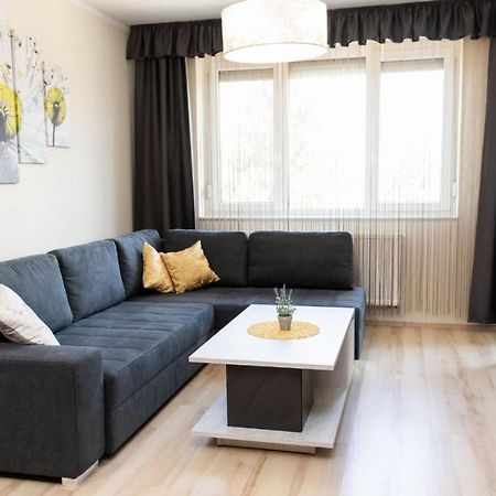 Holiday Apartman Sárvár Екстериор снимка