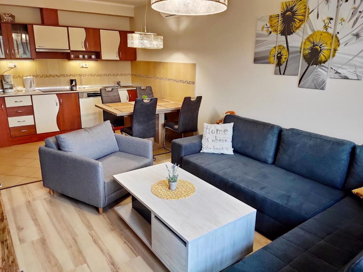 Holiday Apartman Sárvár Екстериор снимка